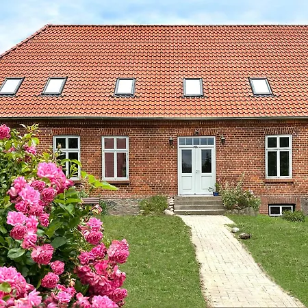 Horst 3 Blau Kalkhorst